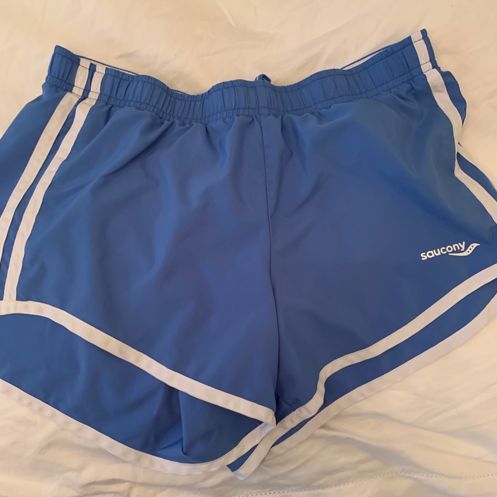 Brand new Saucony shorts